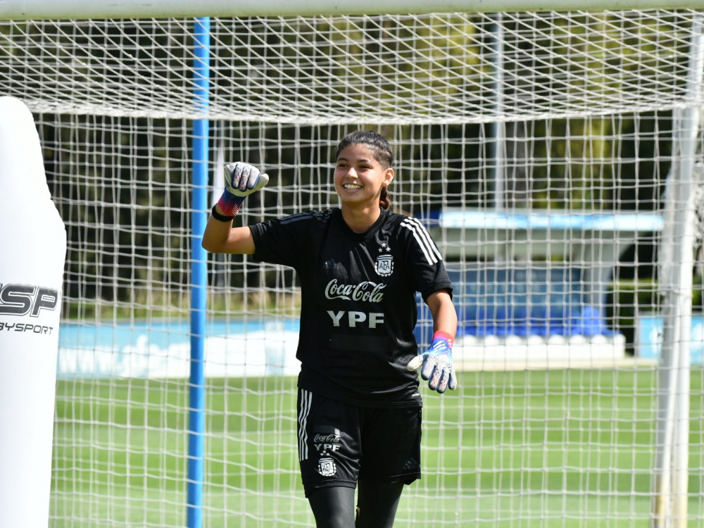 Martes de práctica para las selecciones juveniles femeninas 